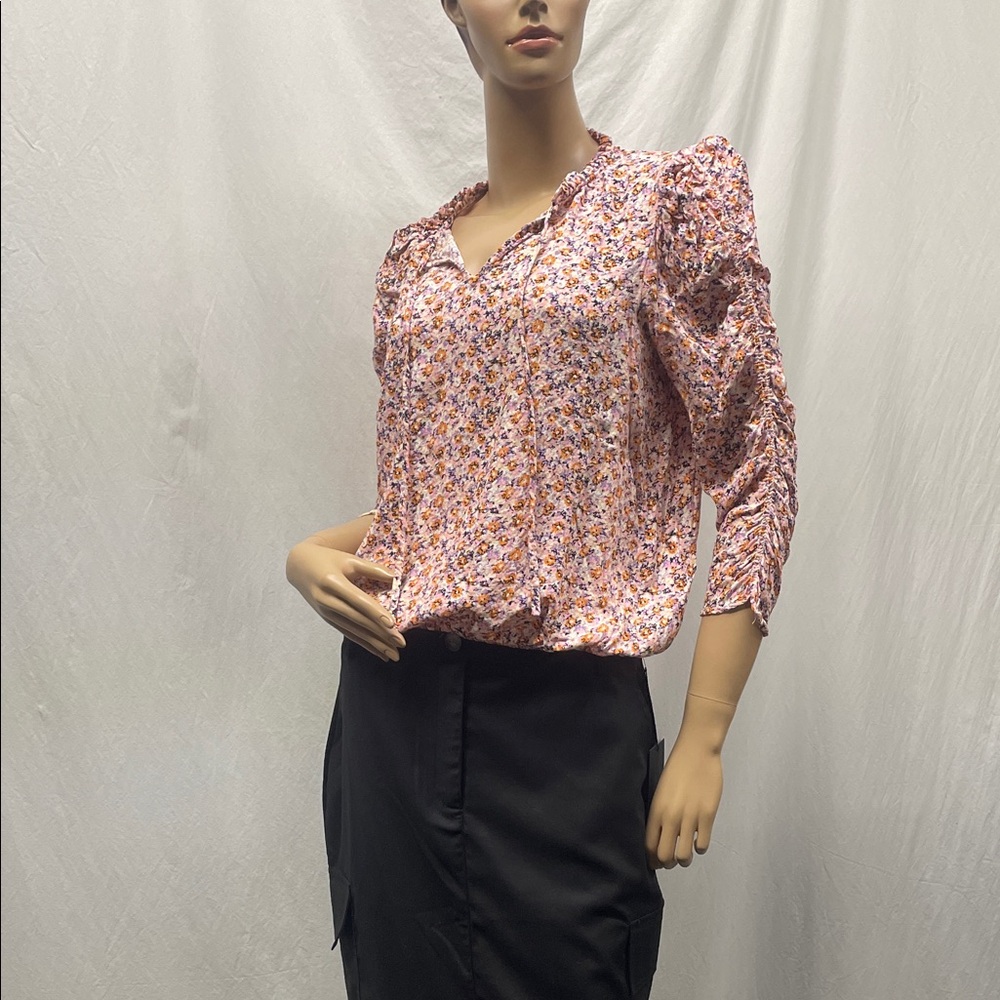 Rose + Olive Women's Pink Floral 3/4 Gathered Sleeves Blouse - Picture 8 of 8